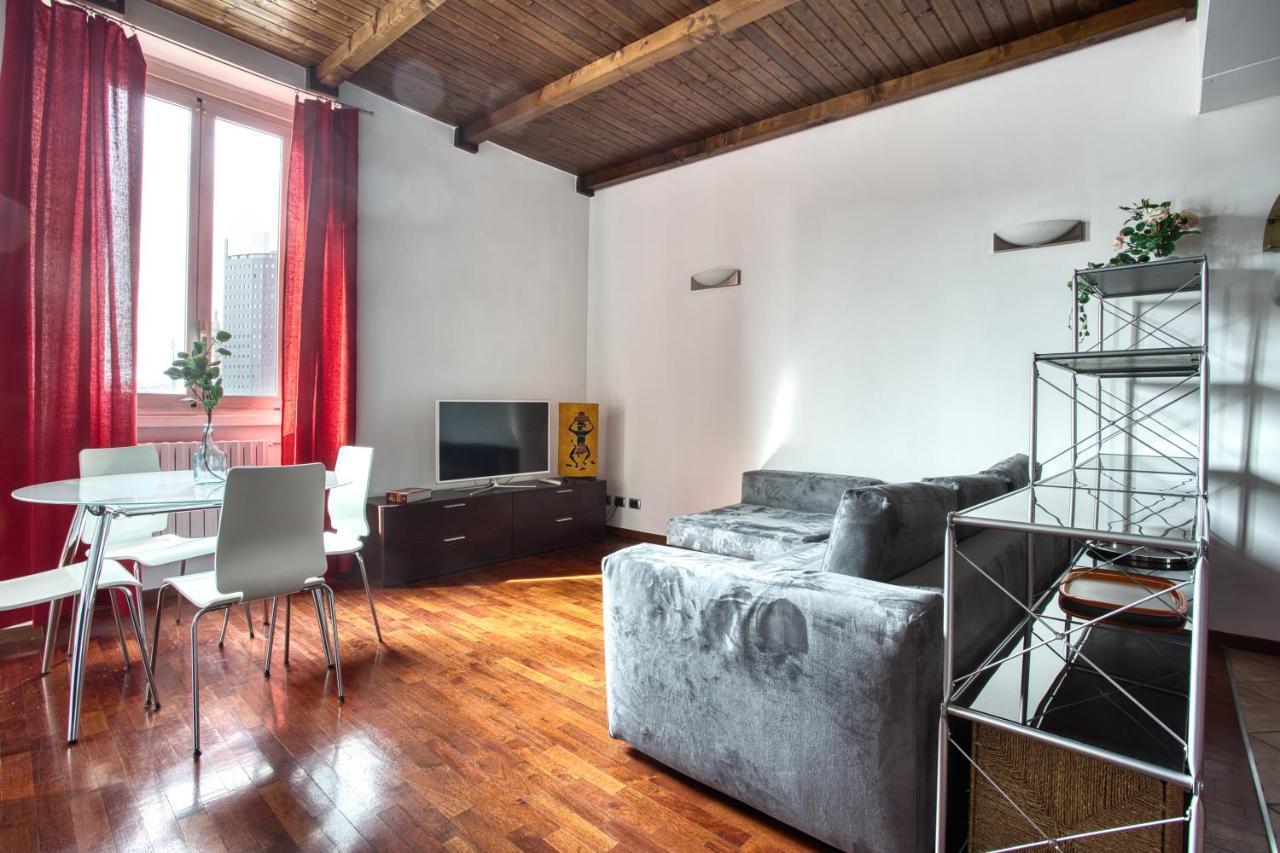 Joivy Charming Apartment In The Heart Of Isola District Milan Extérieur photo