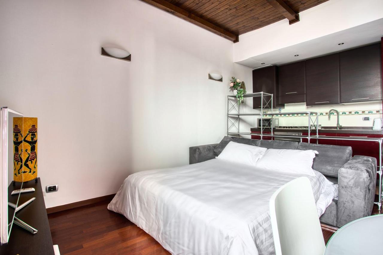 Joivy Charming Apartment In The Heart Of Isola District Milan Extérieur photo